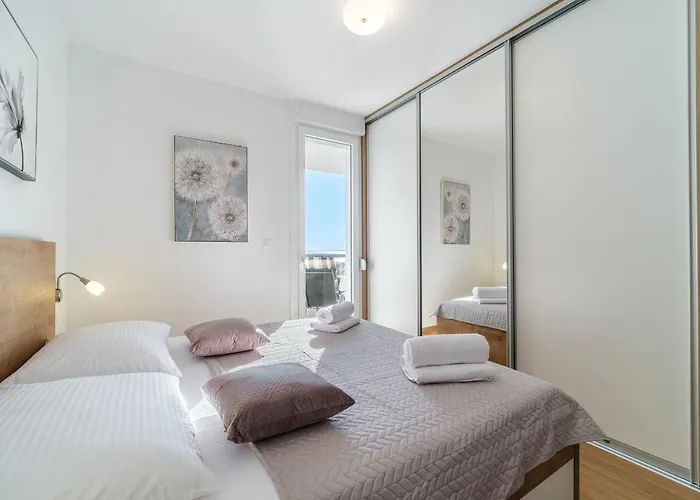 Golden View 7 * スプリト