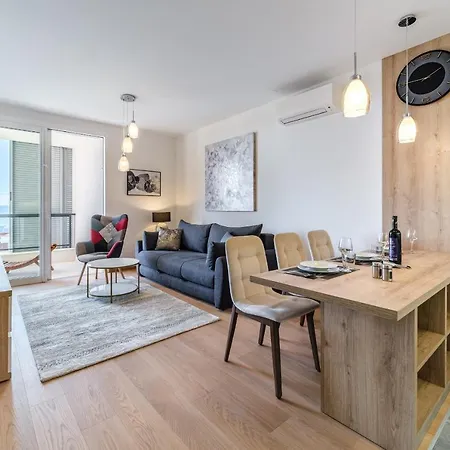 Golden View 7 Apartman