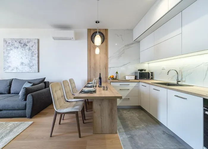 Golden View 7 Apartamento