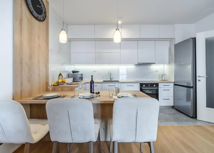 Apartmán Golden View 7 *