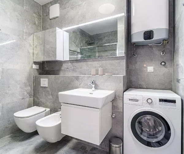 Apartamento Golden View 7 *