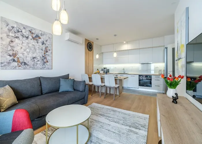 Apartmán Golden View 7 *