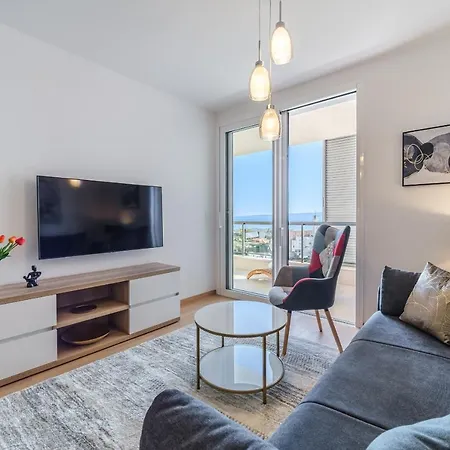 Golden View 7 Σπλιτ